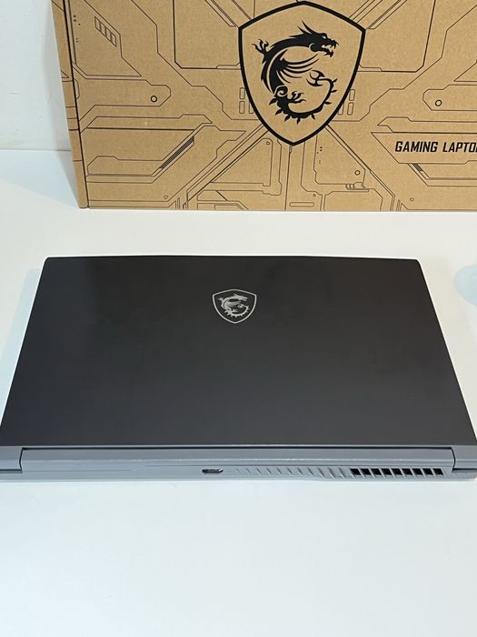 Portátil Gaming MSI Thin 15 | RTX 3050 | Upgrade 32GB RAM | Na Caixa