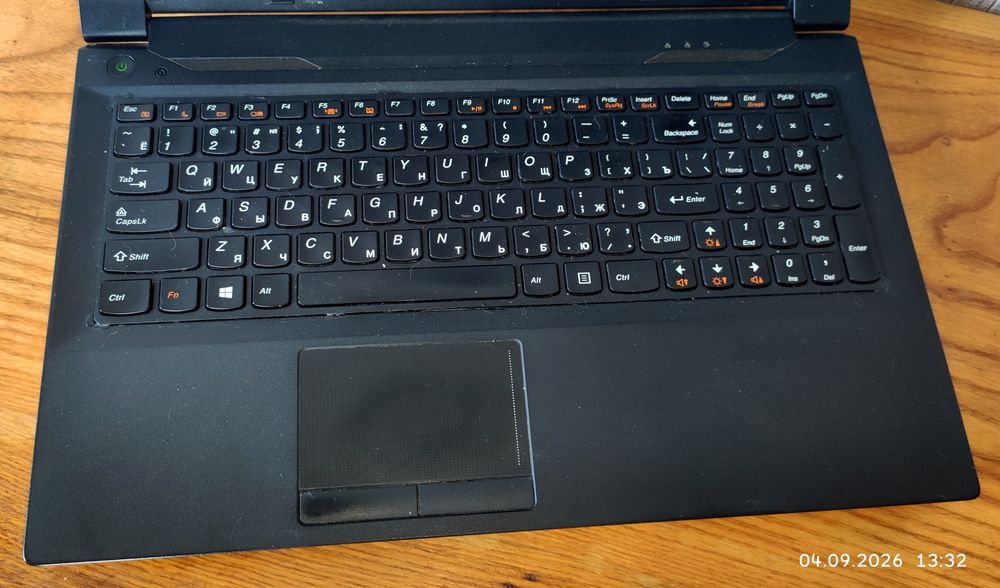 Прокачанный  ноутбук  Lenovo B590: Intel Core i7, 16GB RAM, SSD 240GB и HDD 500GB.Батарея 3 години