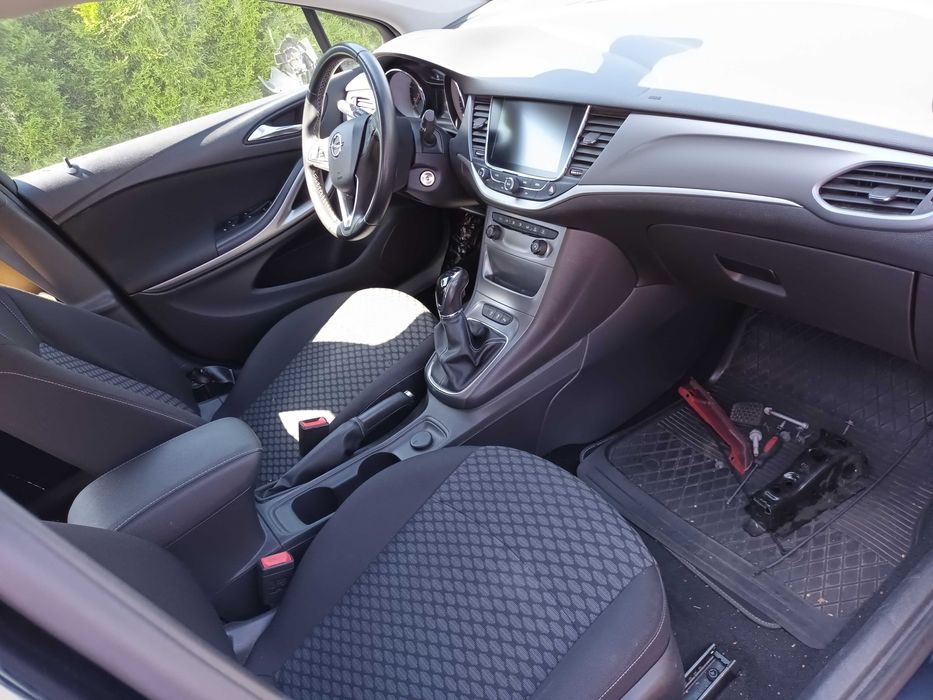 Opel Astra K 5 1.6 CDTI 136 ps  2018