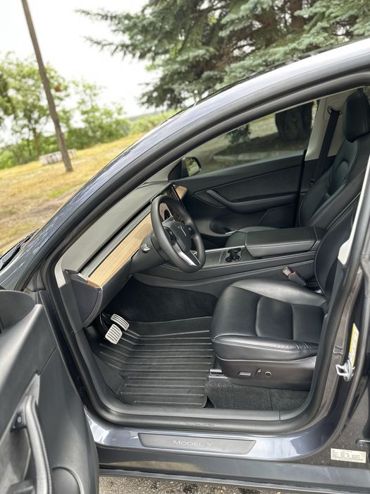 Tesla 2022 Performance 82kWh Dual Motor
