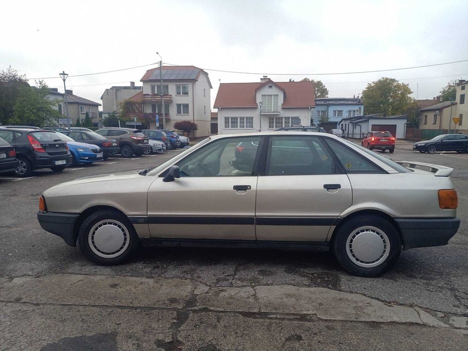Audi 80