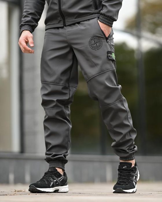 Зимовий чоловічий костюм SOFTSHELL