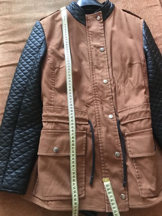 Парка жіноча розмір s-m