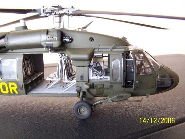 Modelismo kit UH-60 A'l Black Hawk 1:35 , kit montagem UH-60 A'l