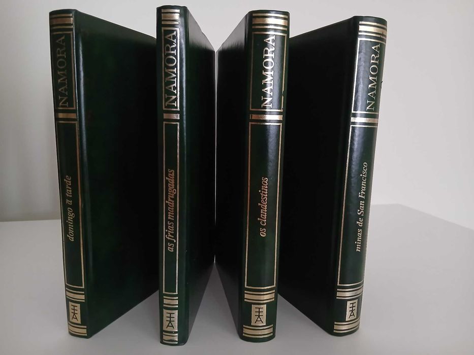 Livros antigos de colecção