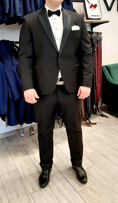 Garnitur ślubny czarny smoking Villaro elegancki