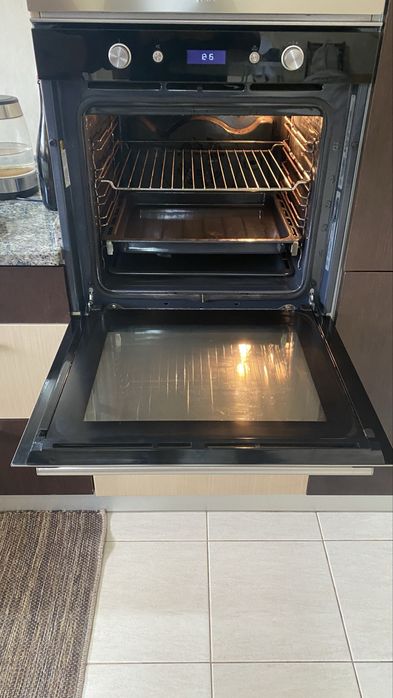 Forno Hotpoint 71L de Encastre