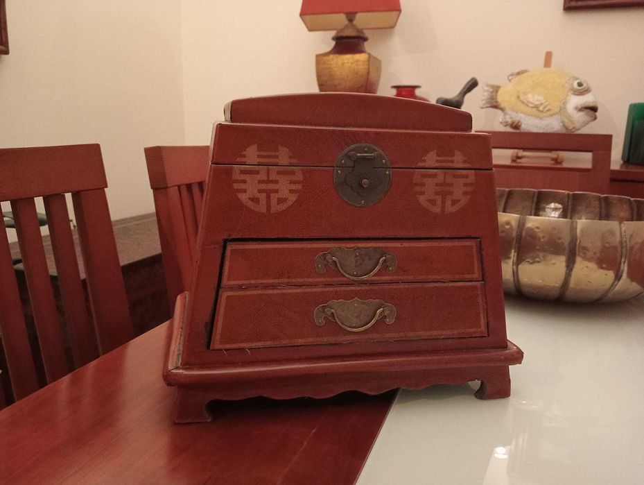 Caixa guarda joias estilo chinês