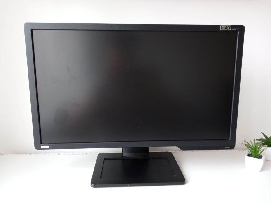 Używany Monitor BenQ XL2411T 24"
