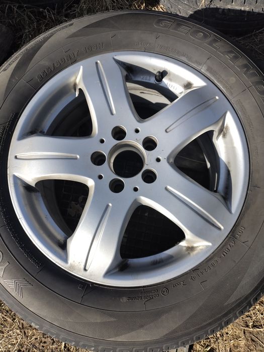 Felgi aluminiowe Mercedes Ml 5x112 R17 Opony letnie