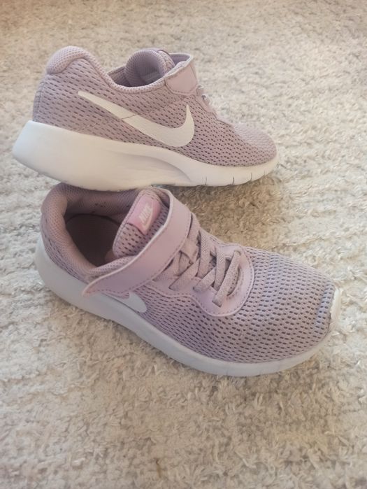 Buty Nike dla dziewczynki