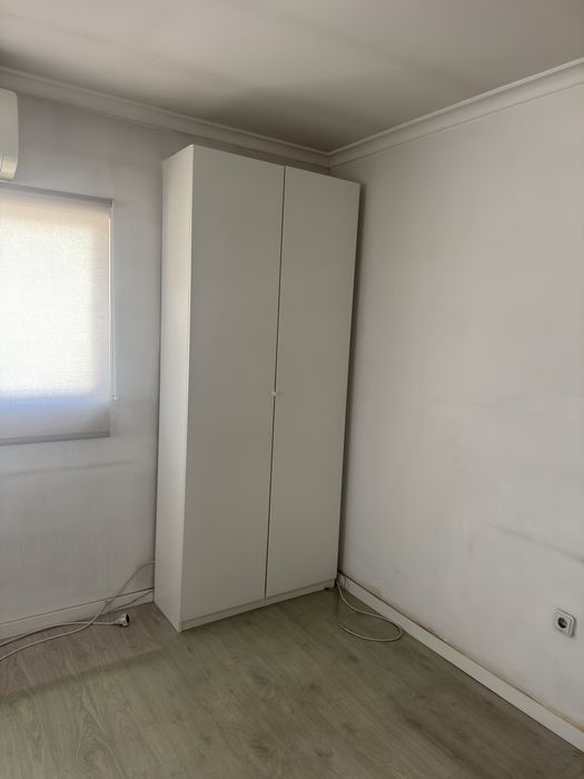 Lote 9 Armarios IKEA   -  Ler Descrição