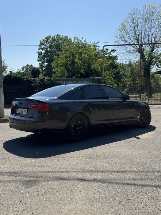 Audi A6C7 в отличном состоянии