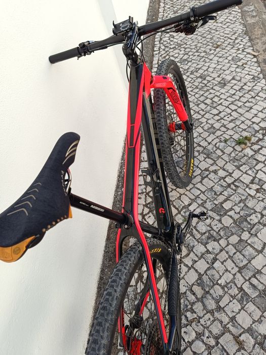 Cube reation GTC SLT 29 Carbono rock shox RS-1 carbono L