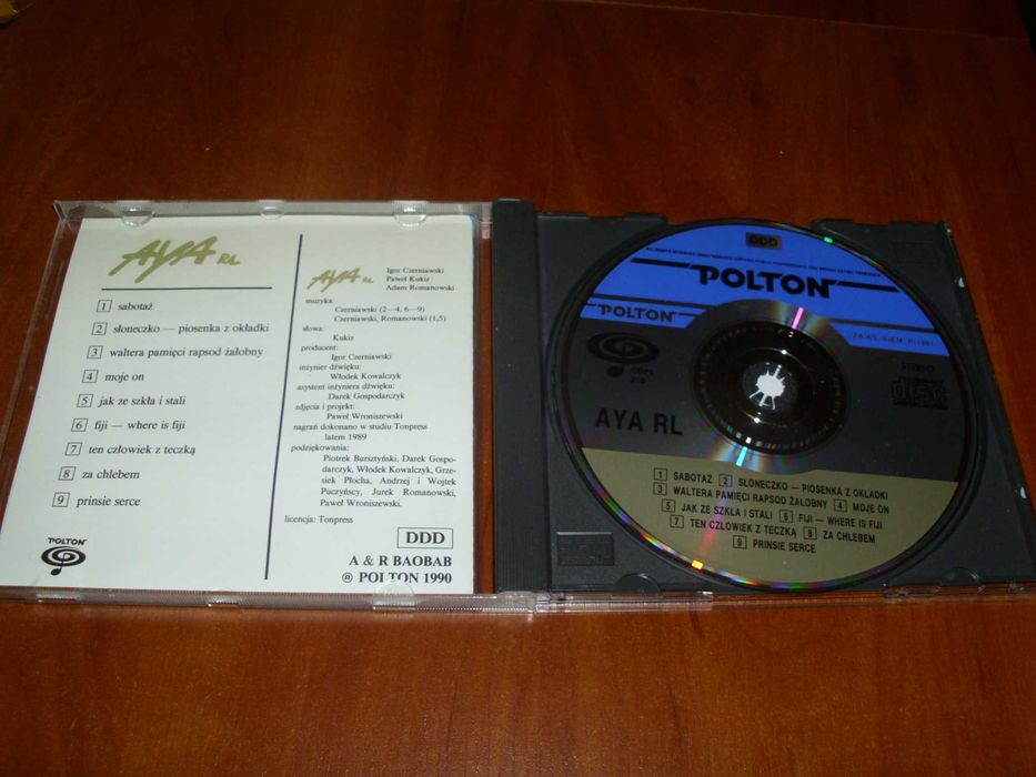 CD Aya RL - ( niebieska) 1990 r.