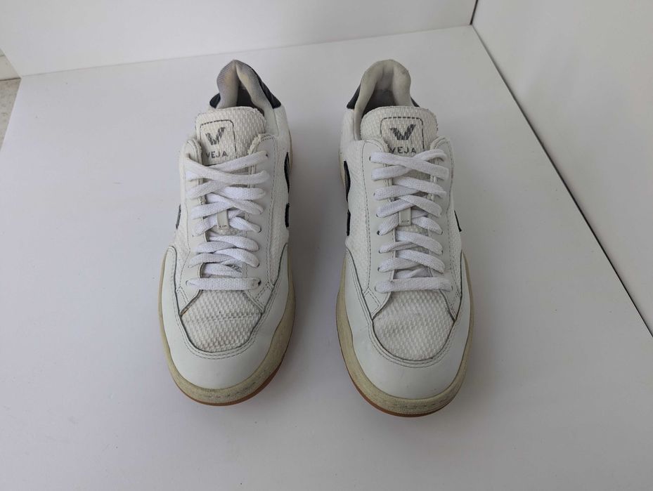 шкіряні кросівки Veja