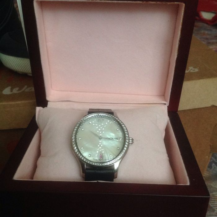 Часы женские Montblanc серии принцесса Грэйс