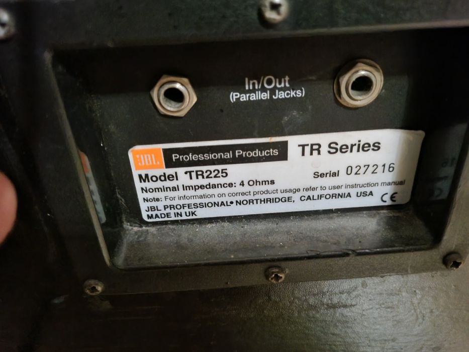 Kolumny estradowe jbl tr225