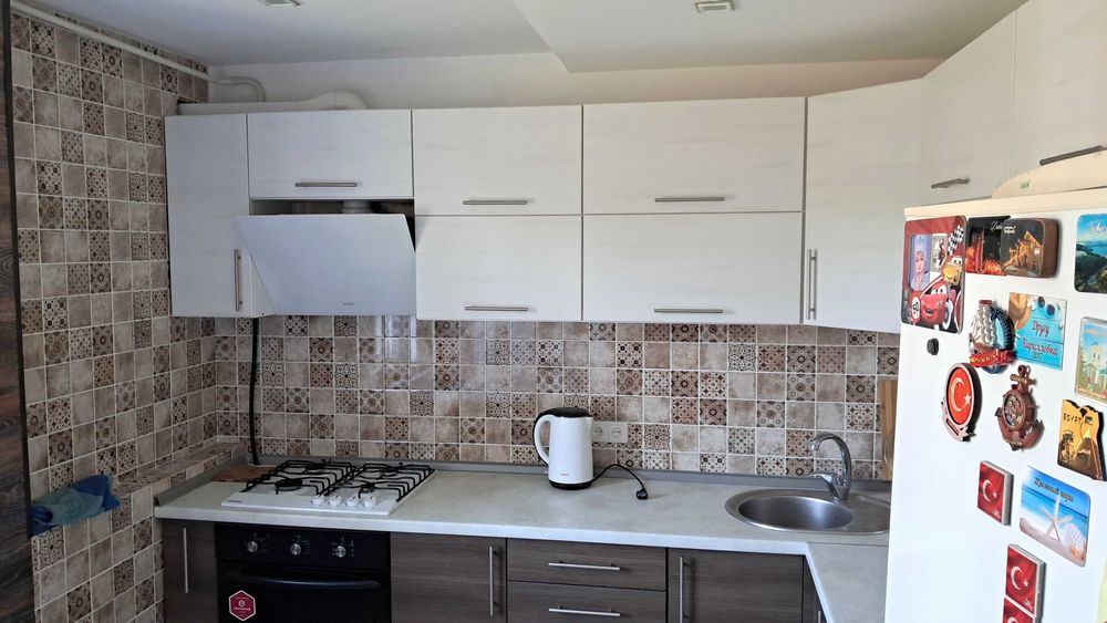 Продається житловий будинок зі свіжим ремонтом для великої родини СМ