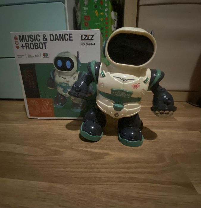Music & Dance Robot