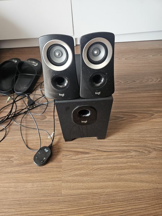 Sprzedam glosniki komputerowe Logitech Z313