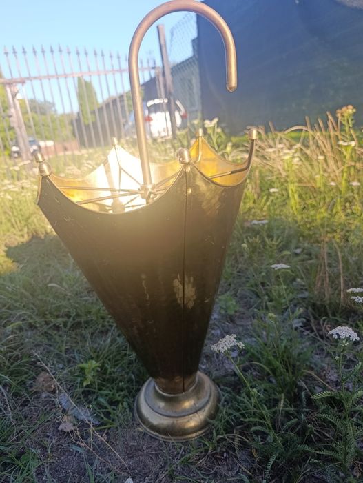Stojak na parasole mosiężny