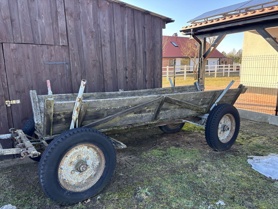 Sprzedam wóz do traktora