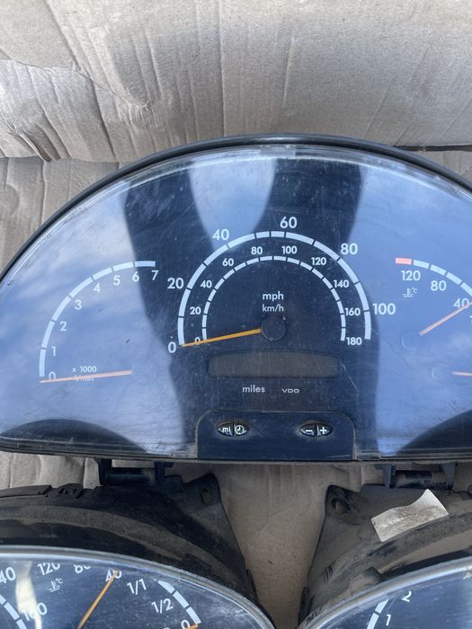 Приборна панель Mercedes Sprinter W903 00-06