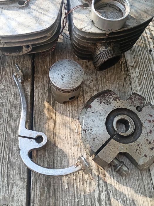 Мото запчастини. Иж колинвал