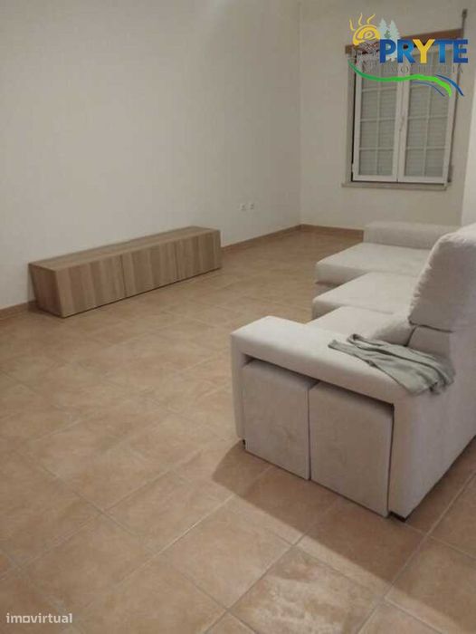 Apartamento T2 situado na Vila da Sertã