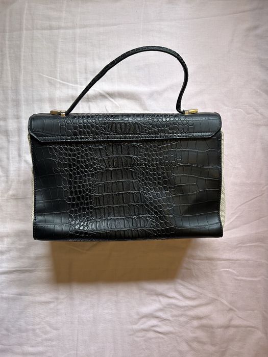 Mala estruturada Parfois efeito cobra. Nova