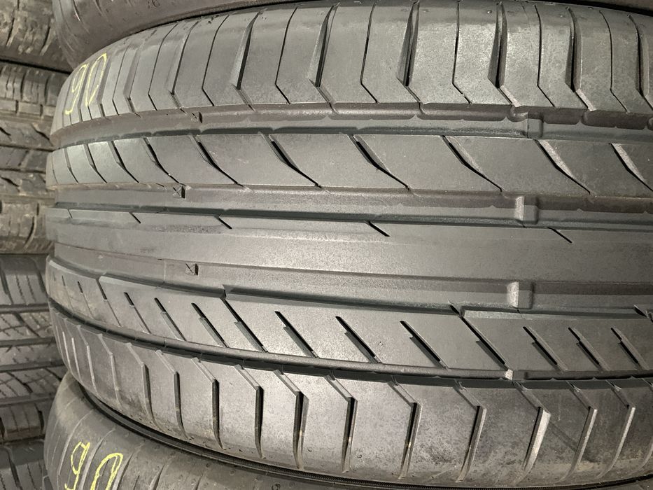 КАК НОВЫЕ Шины  лето 235/45 19 Continental Sport 5 Комплект