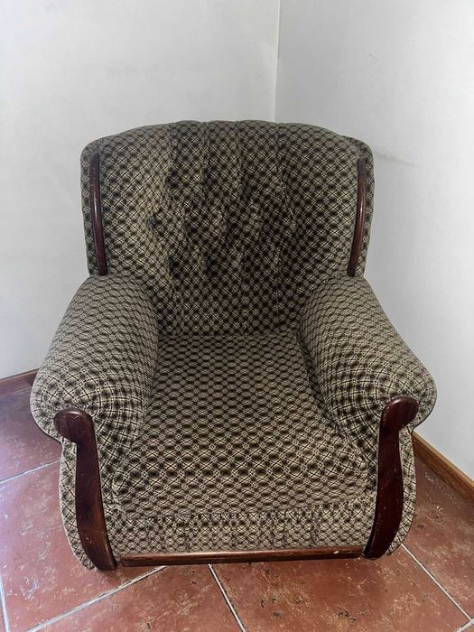 Conjunto de Sofás e mesa de centro