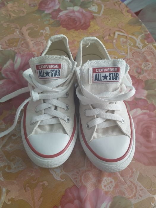 Кеди дитячі ,нові