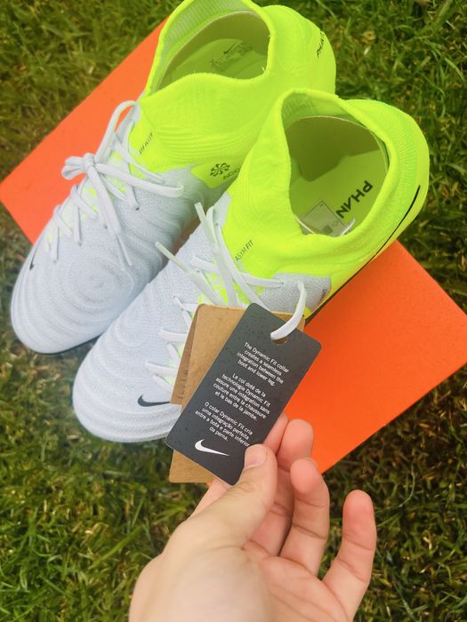 Nike Phantom Luna II Pro FG