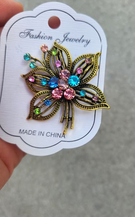 Broszka kwiatek kolorowy