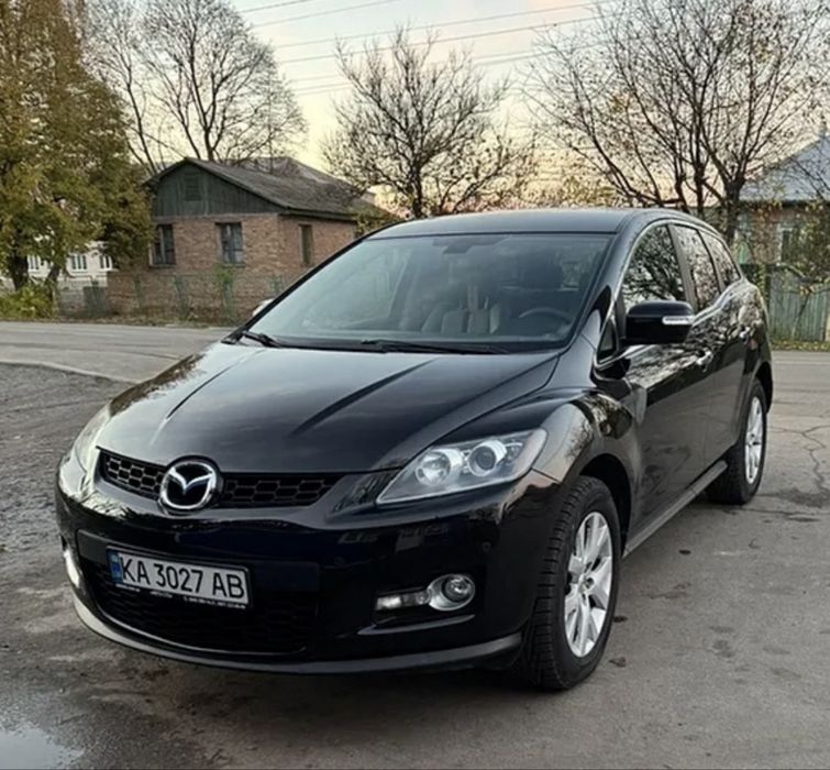 Mazda CX-7.