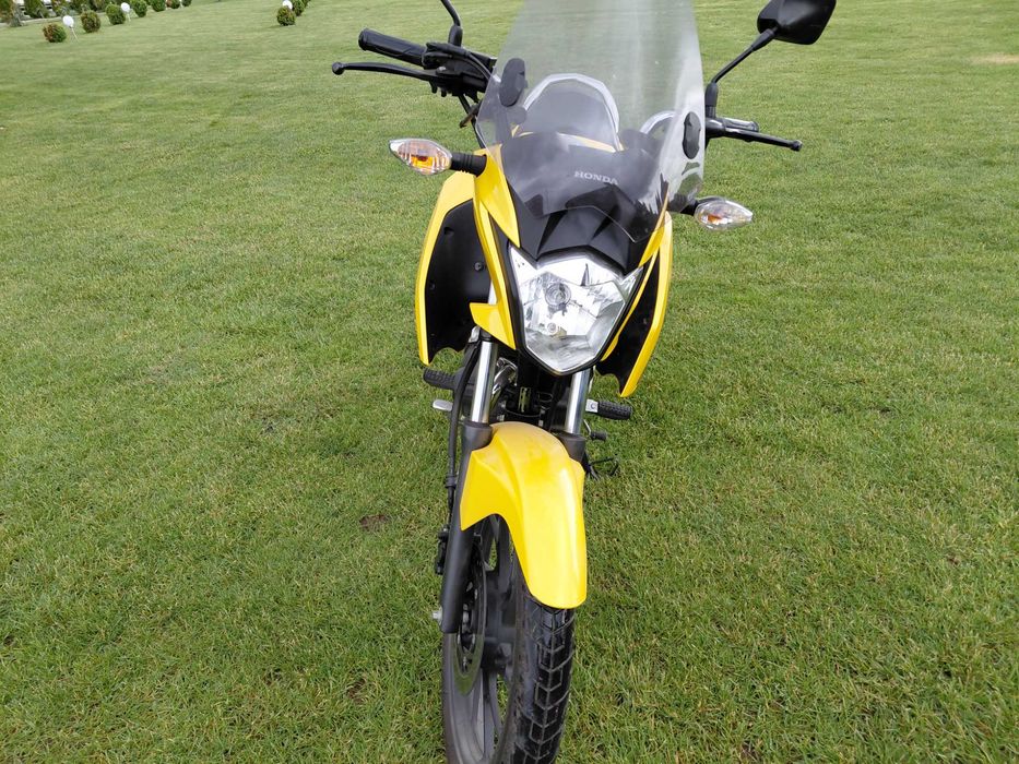 Motocykl Honda CB 125