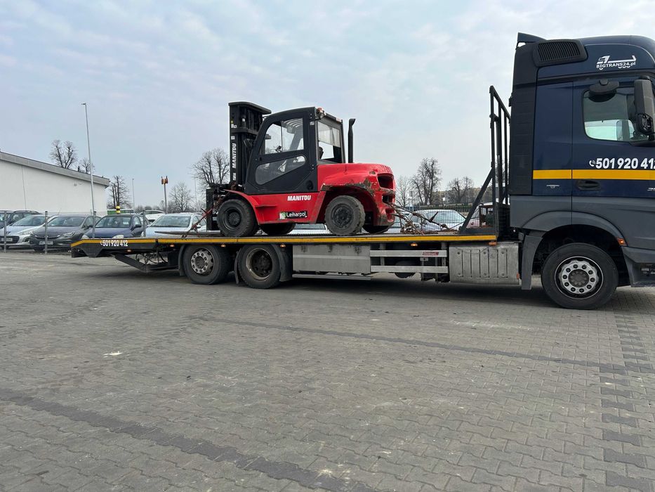 Wynajem Lawety Niskopodwoziowej, Transport Ciągników Siodłowych