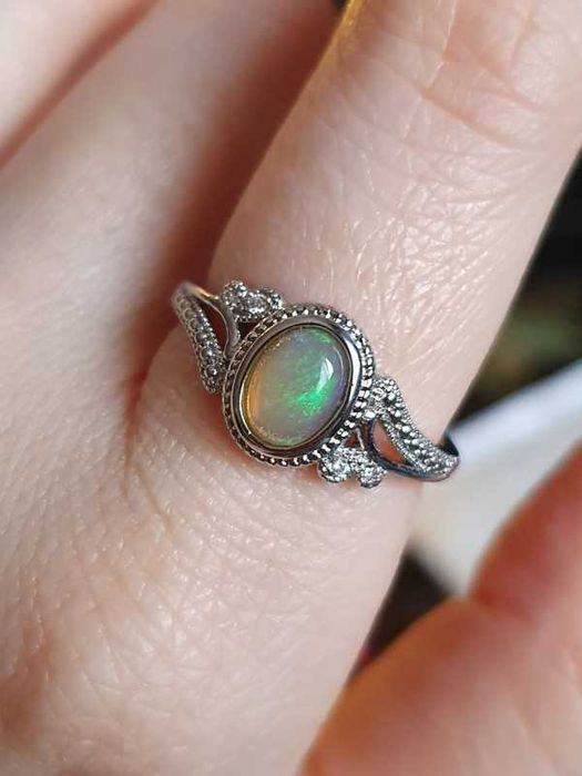 Anel ajustável com opala preciosa, pedra natural, da Etiópia