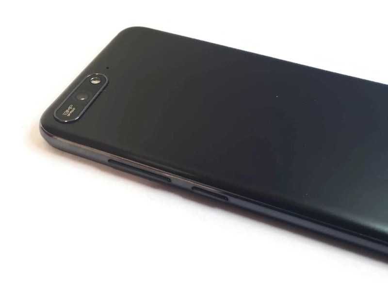 Smartfon HUAWEI Y6 2018 2/16gb