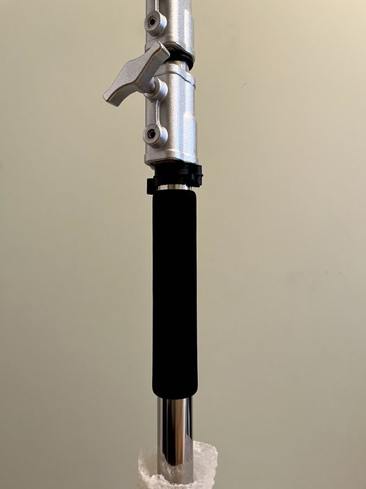 Tripé Alumínio Profissional C-Stand Rodas