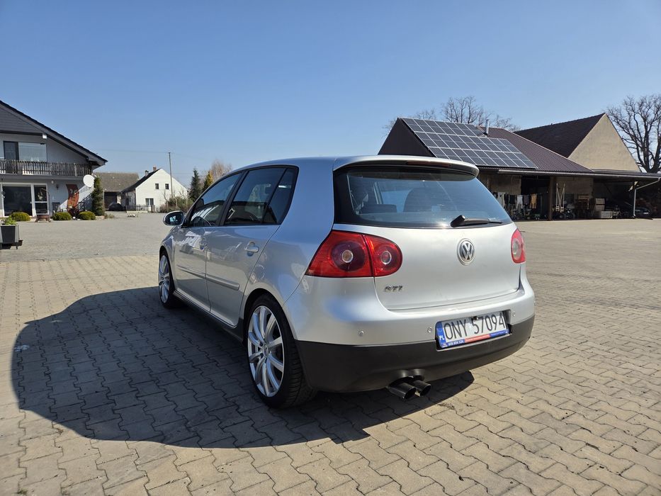 Volkswagen Golf 5 gti (4,6,gtd,tdi,fsi)