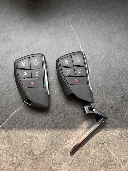 Ключ Chevrolet equinox blazer electric  орігінал