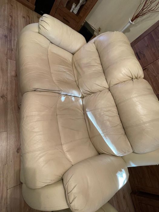 Sofa wypoczynkowa skóra/ komplet skórzany