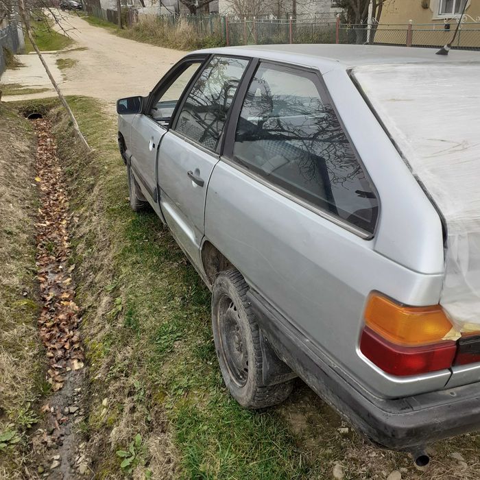 audi 100 c3 1.8 бензин