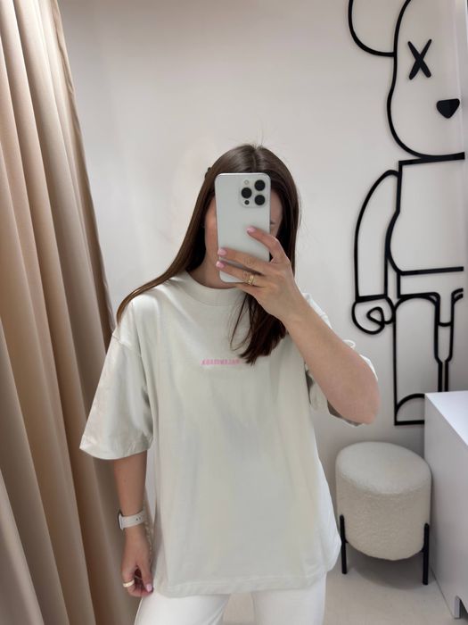 Футболка Balenciaga  Розмір XS 2500 грн
