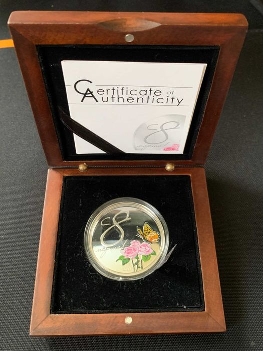 Срібна монета С 8 марта! 5$ О-ва Кука PROOF 2009 рік Тираж 500 шт !