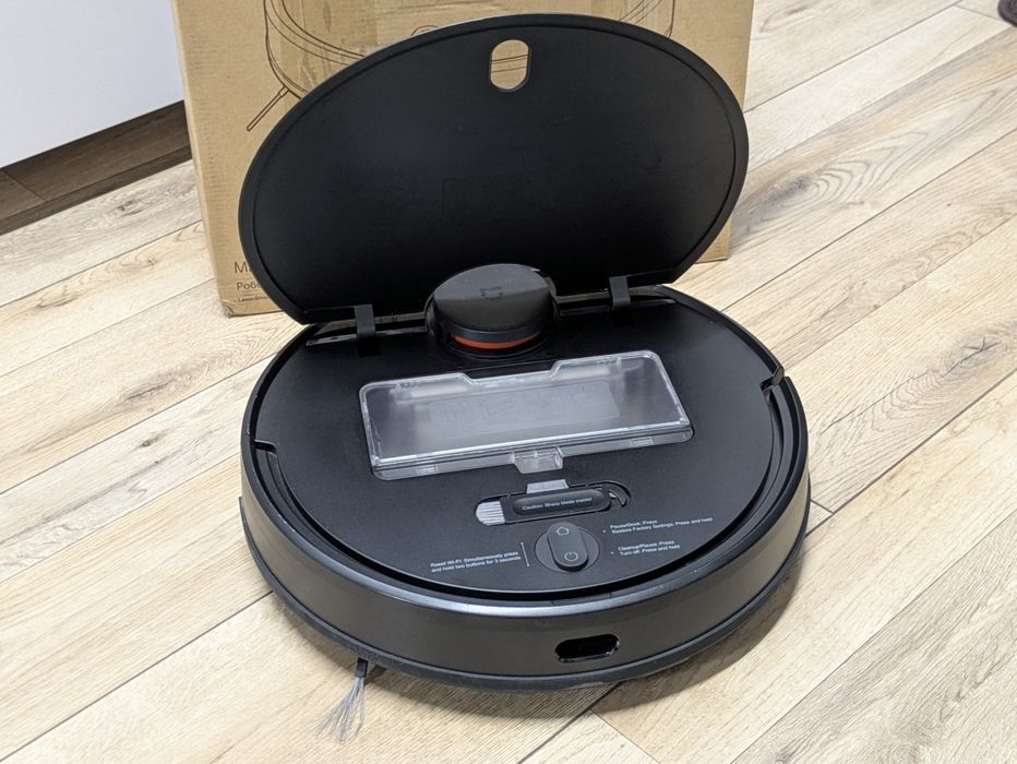 Робот-пылесос Xiaomi Mi Robot Vacuum-Mop P