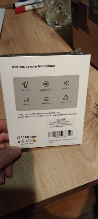 Mikrofon  krawatowy bezprzewodowy